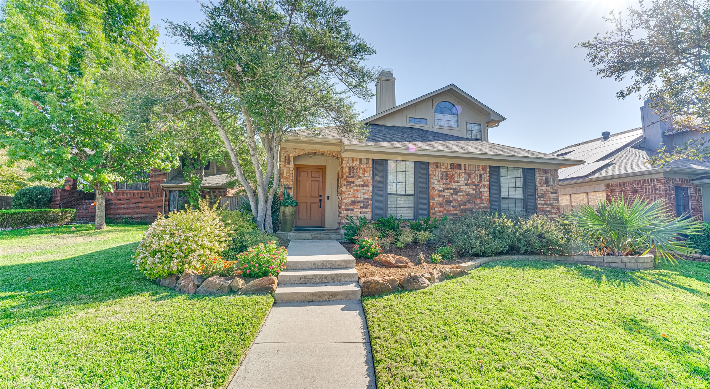 2906 Golden Gate Court Carrollton TX 75007
