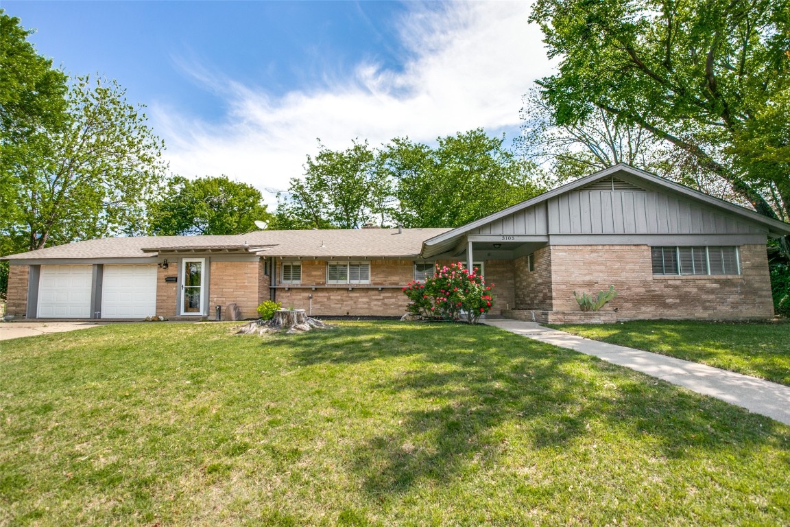 3105 Chisholm Trail Fort Worth TX 76116
