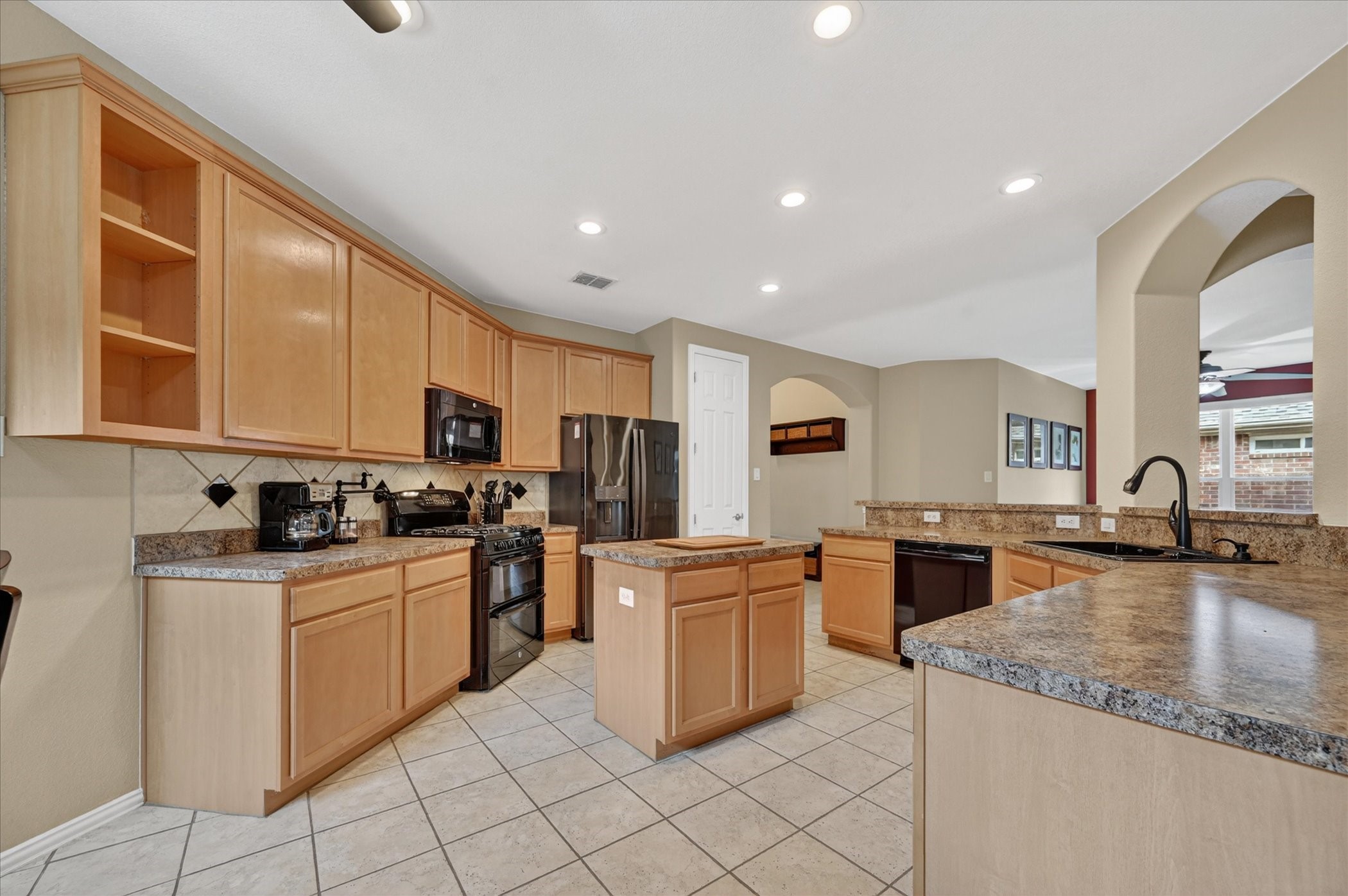 510 Jefferson Lane Lake Dallas TX 75065