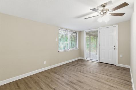 2703 Oak Cliff Lane Arlington TX 76012