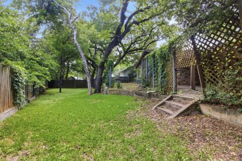 2703 Oak Cliff Lane Arlington TX 76012
