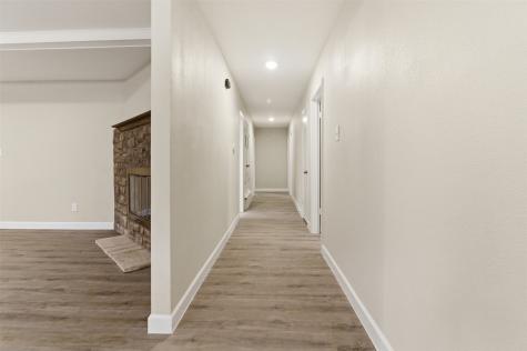 2703 Oak Cliff Lane Arlington TX 76012
