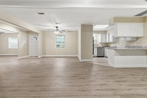 2703 Oak Cliff Lane Arlington TX 76012