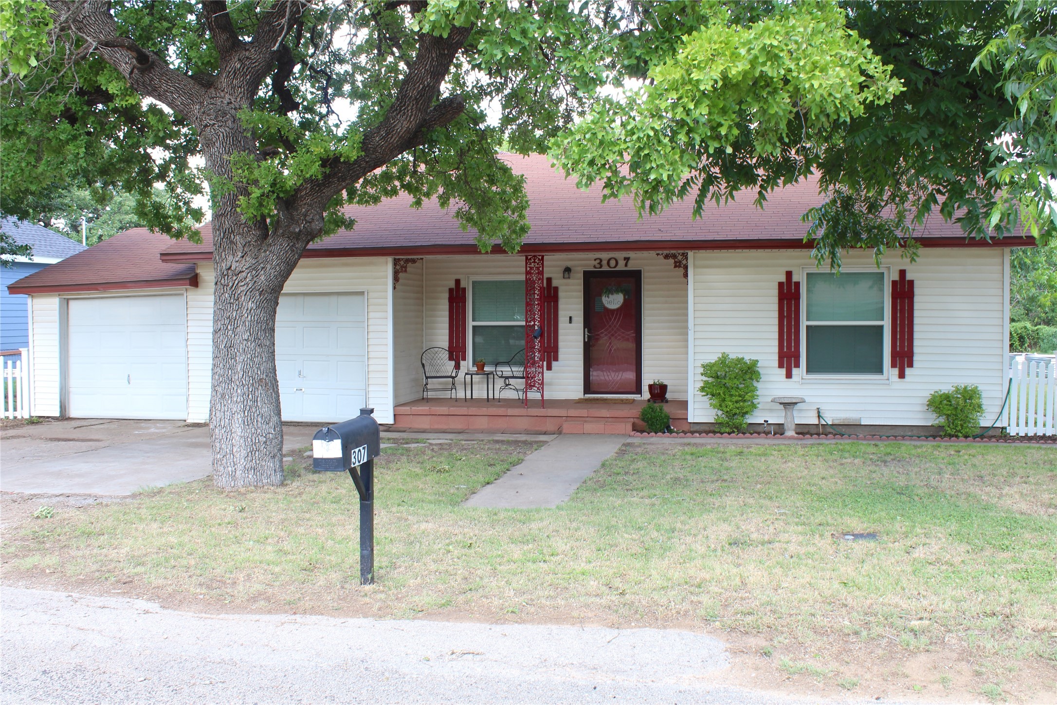 307 Hunt Street Clyde TX 79510