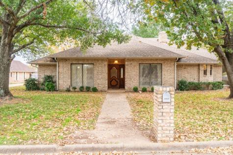 5505 Burgundy Drive Greenville TX 75402
