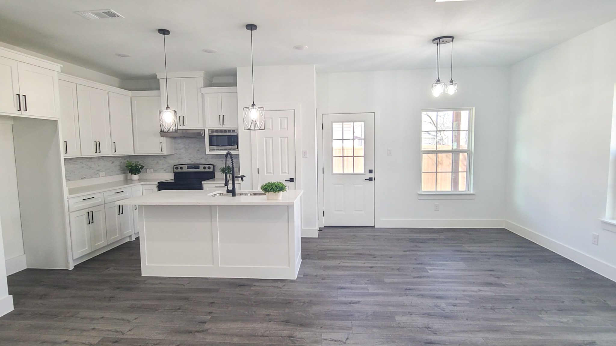 1903 King Street Greenville TX 75401