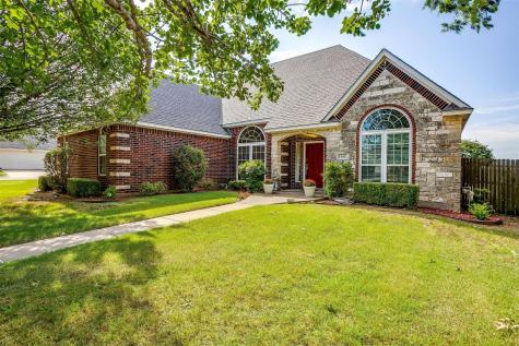 1801 Blackfoot Drive Cleburne TX 76033