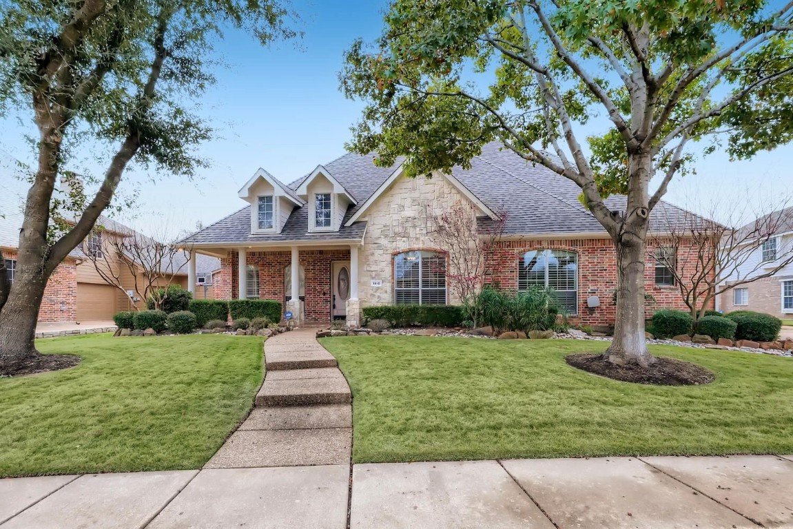 1910 San Carlos Avenue Allen TX 75002
