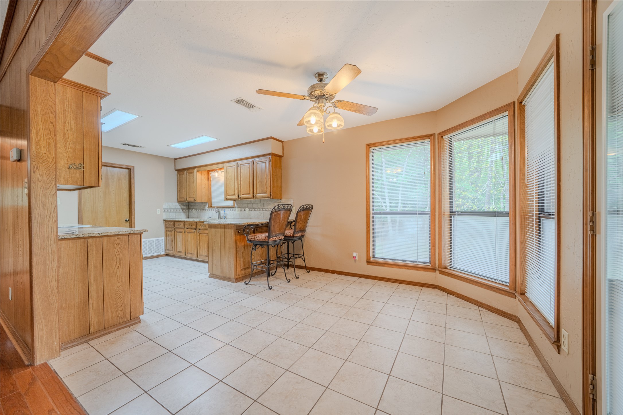 2987 Cr 1596 Avinger TX 75630