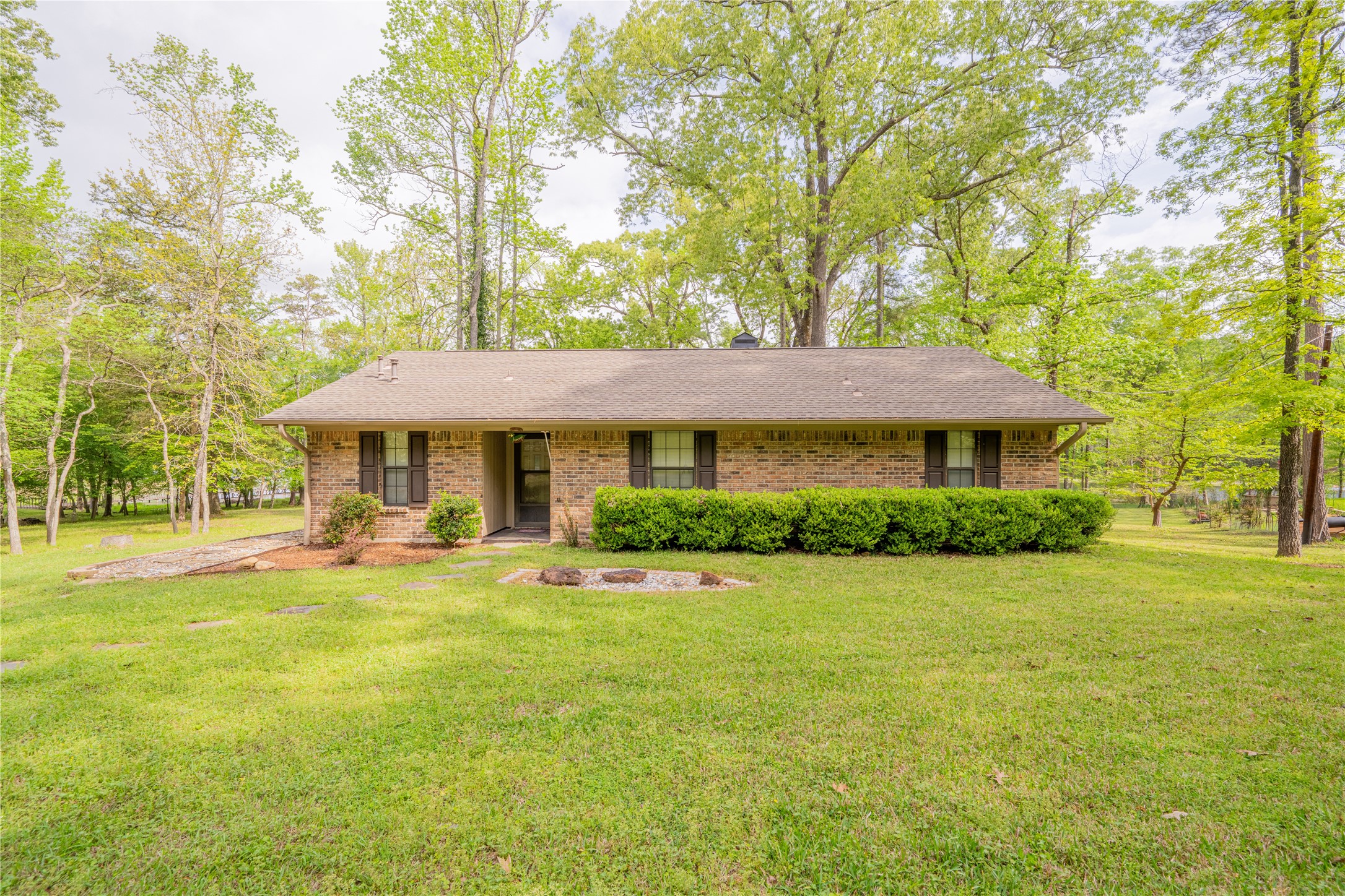 2987 Cr 1596 Avinger TX 75630