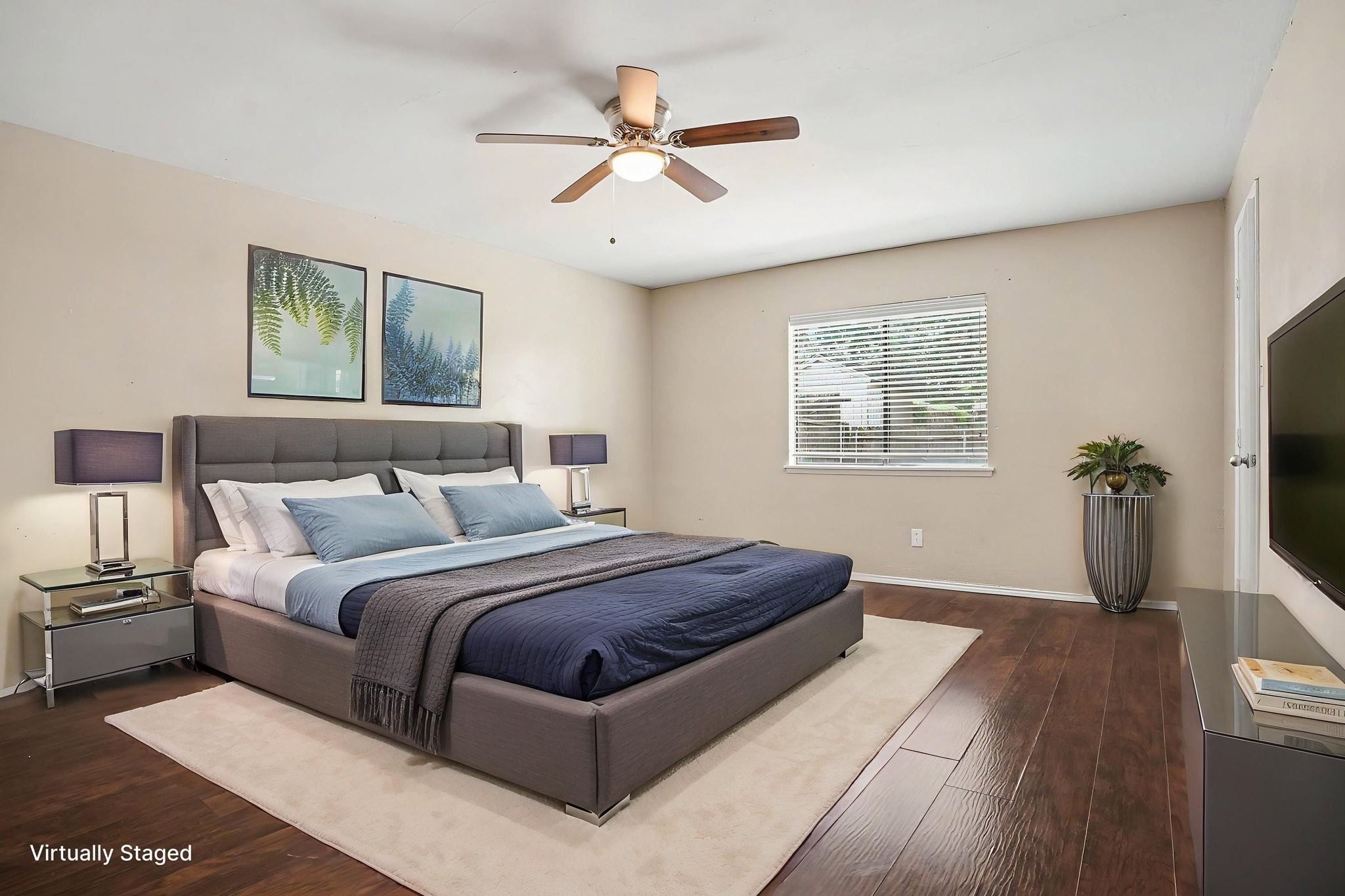 3708 Pinewood Street Bedford TX 76021
