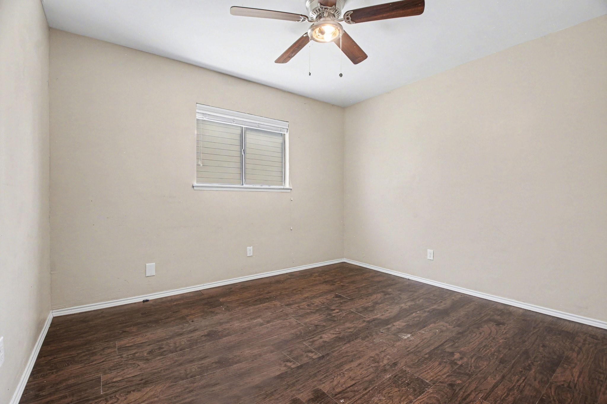 3708 Pinewood Street Bedford TX 76021