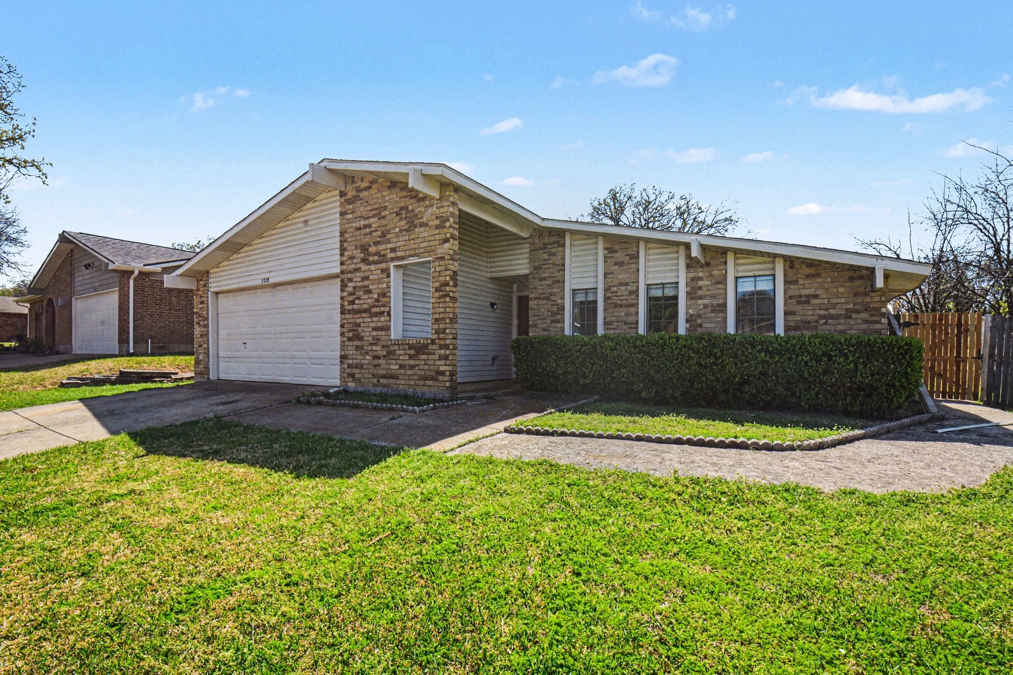 3708 Pinewood Street Bedford TX 76021