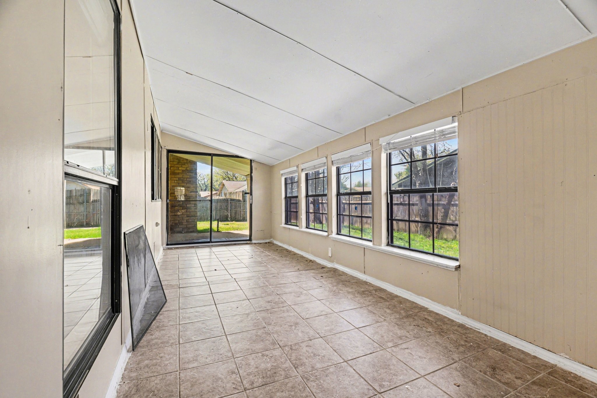 3708 Pinewood Street Bedford TX 76021