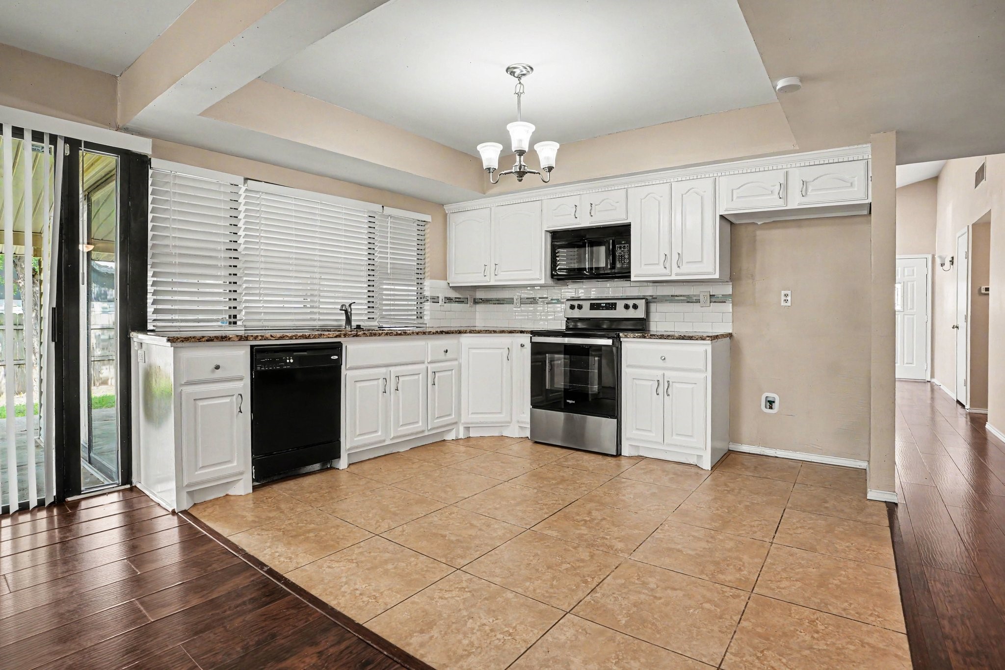 3708 Pinewood Street Bedford TX 76021