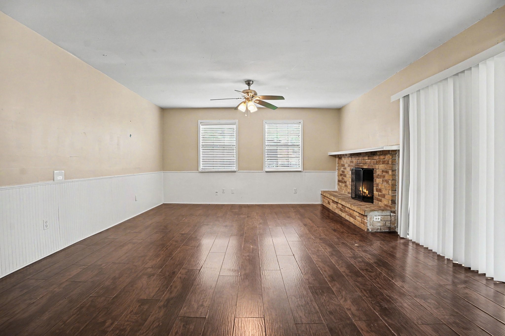 3708 Pinewood Street Bedford TX 76021