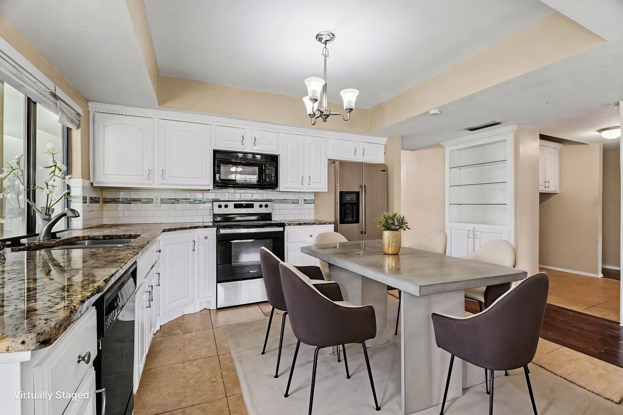 3708 Pinewood Street Bedford TX 76021