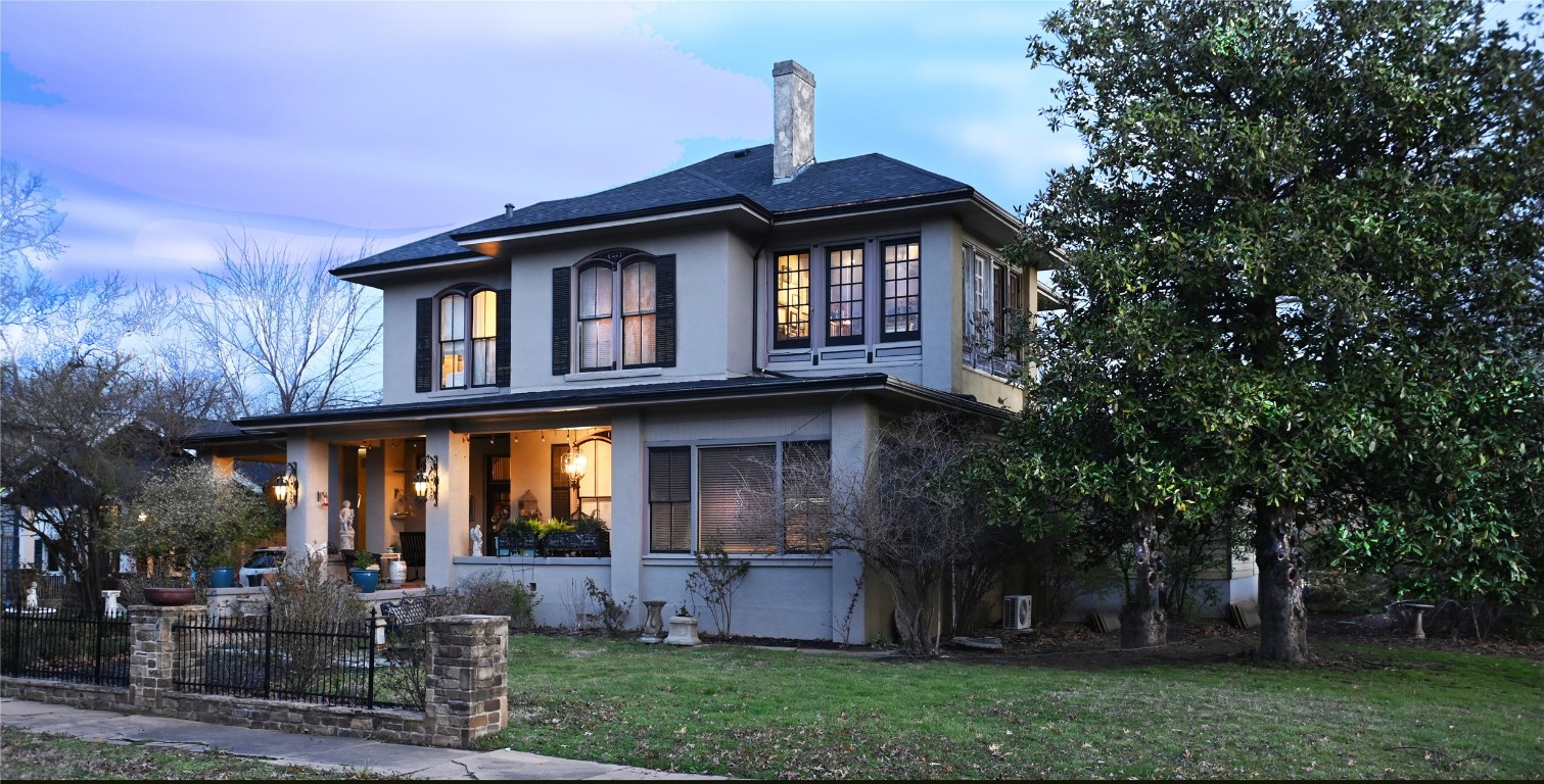 1105 W Bond Street Denison TX 75020