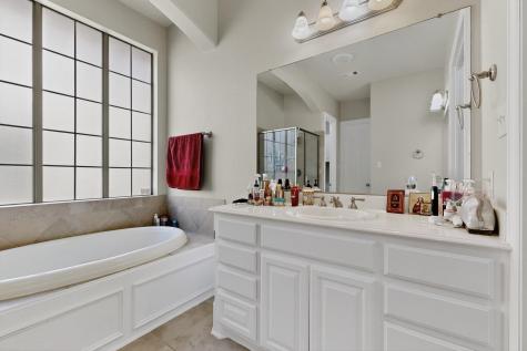 404 Broken Sword Drive Lewisville TX 75056