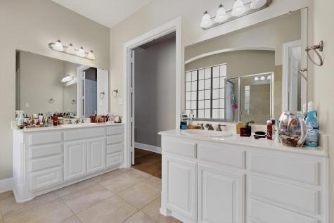 404 Broken Sword Drive Lewisville TX 75056