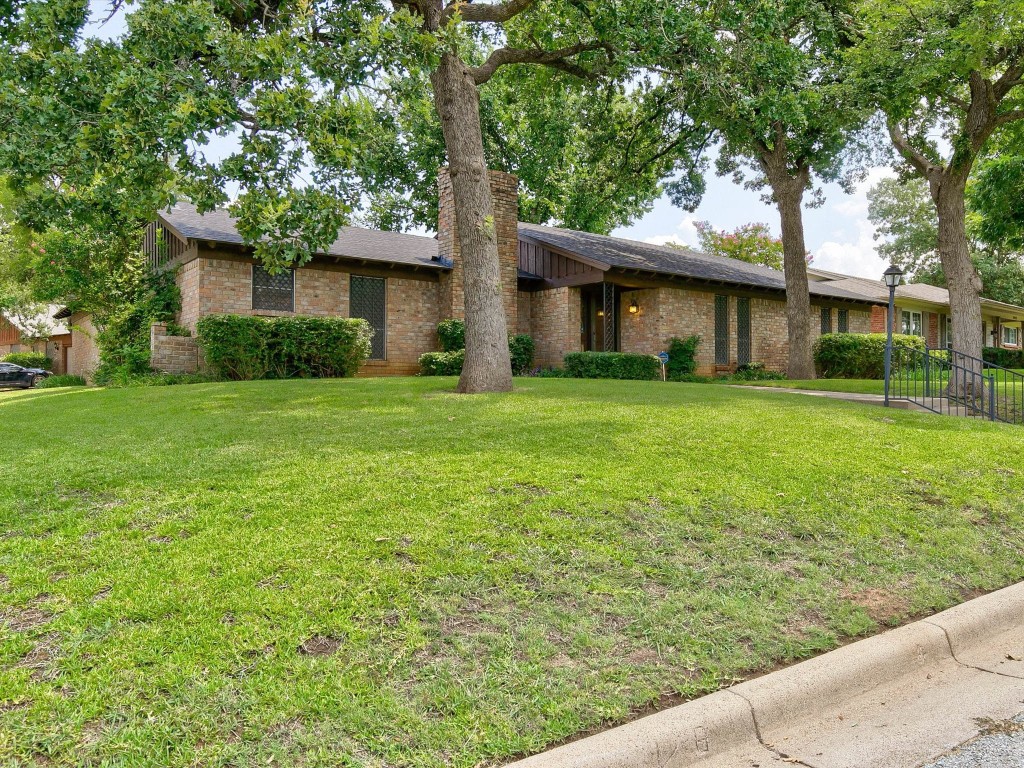4901 Boulder Lake Road Fort Worth TX 76103