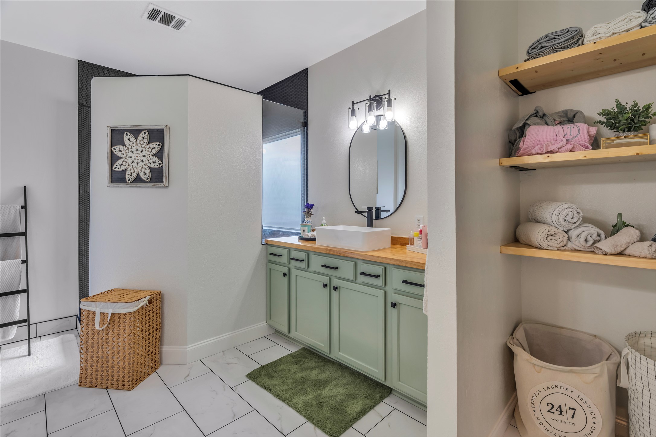 1105 Wenk Court Aubrey TX 76227