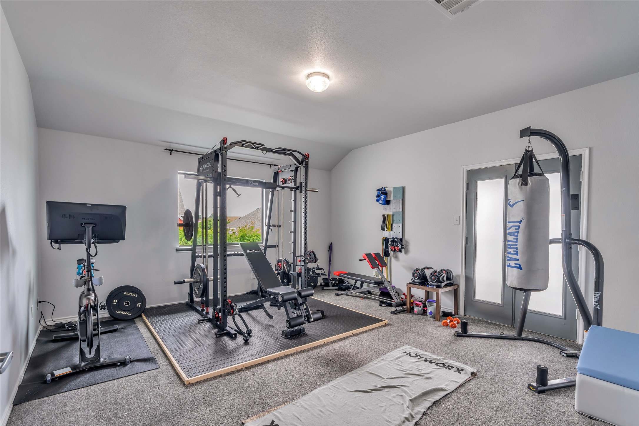 1105 Wenk Court Aubrey TX 76227