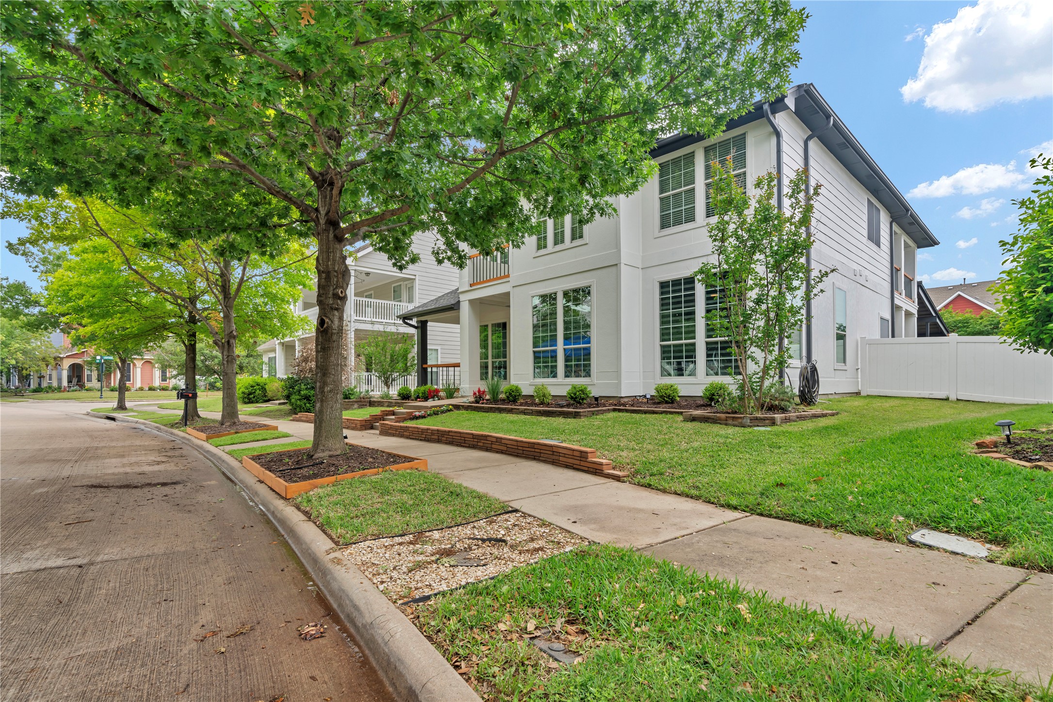 1105 Wenk Court Aubrey TX 76227