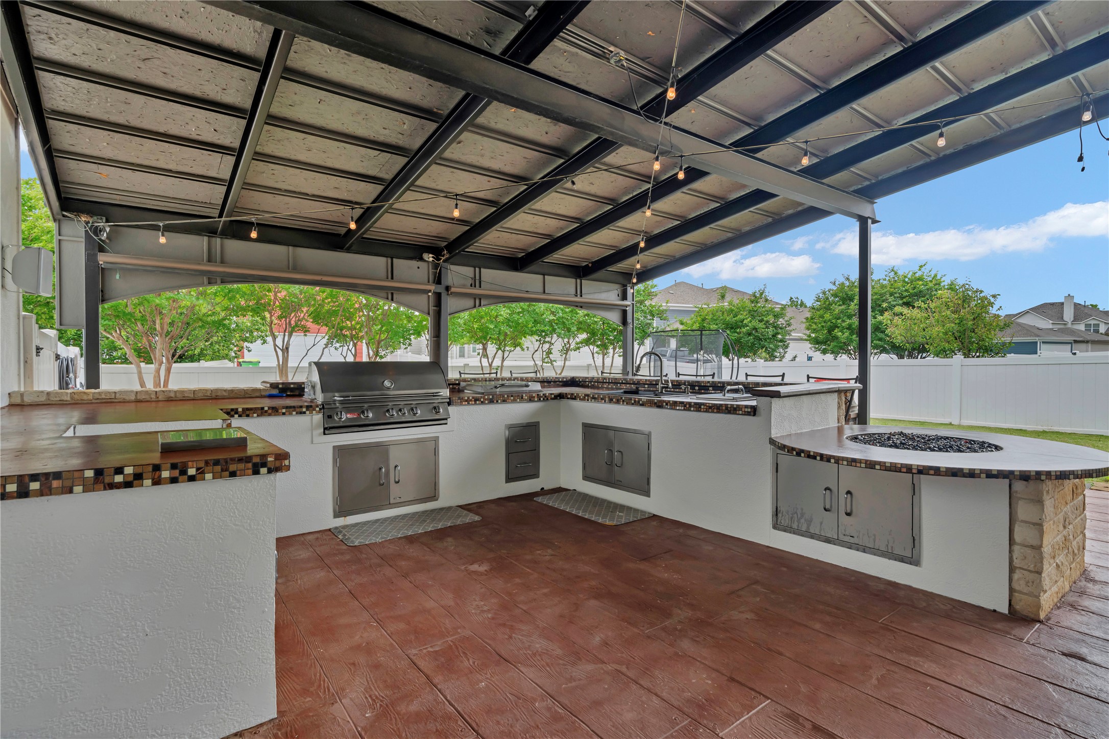 1105 Wenk Court Aubrey TX 76227
