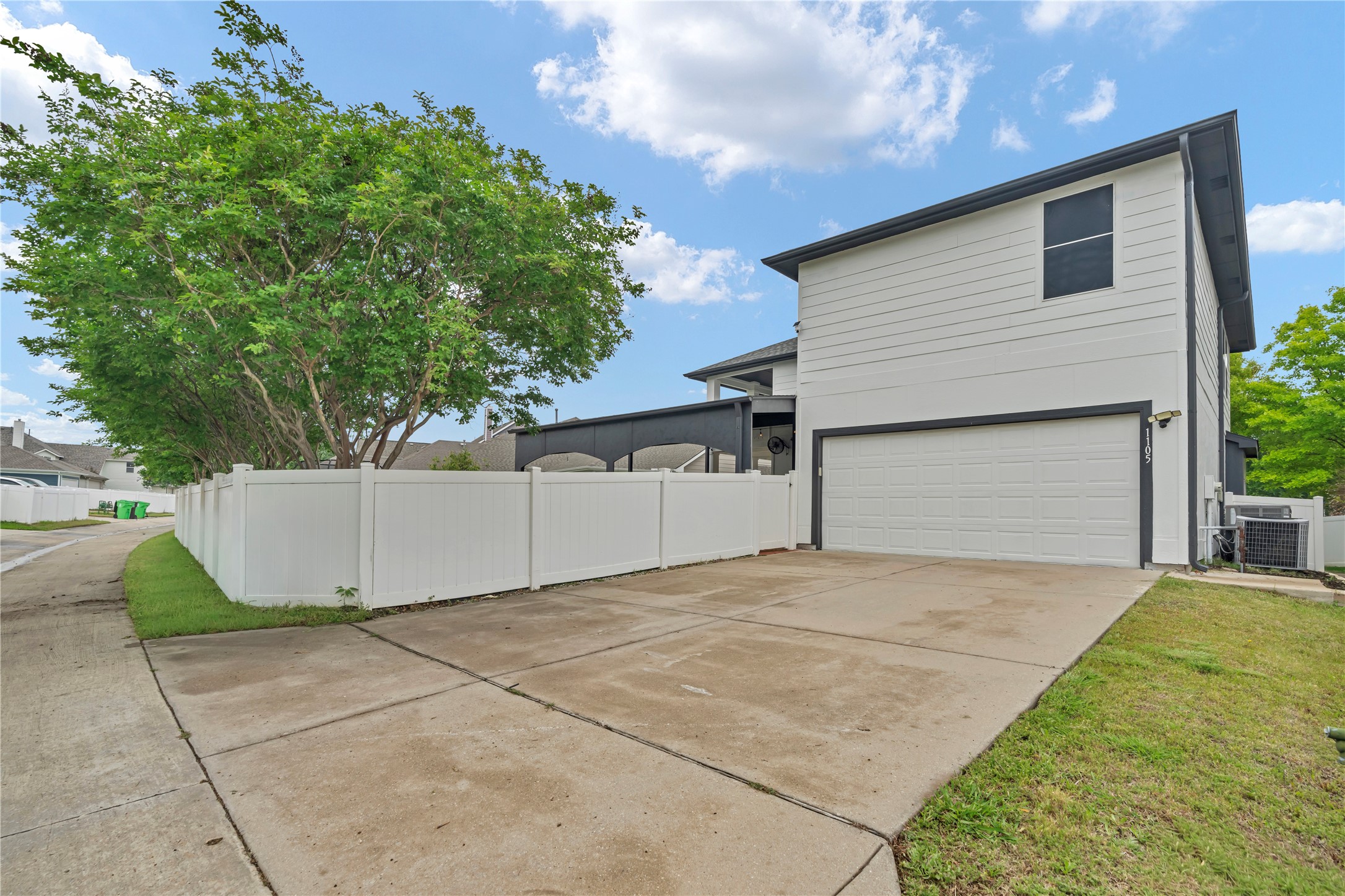 1105 Wenk Court Aubrey TX 76227