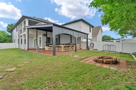 1105 Wenk Court Aubrey TX 76227