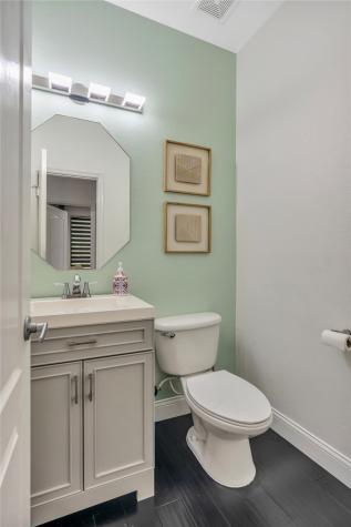 1105 Wenk Court Aubrey TX 76227