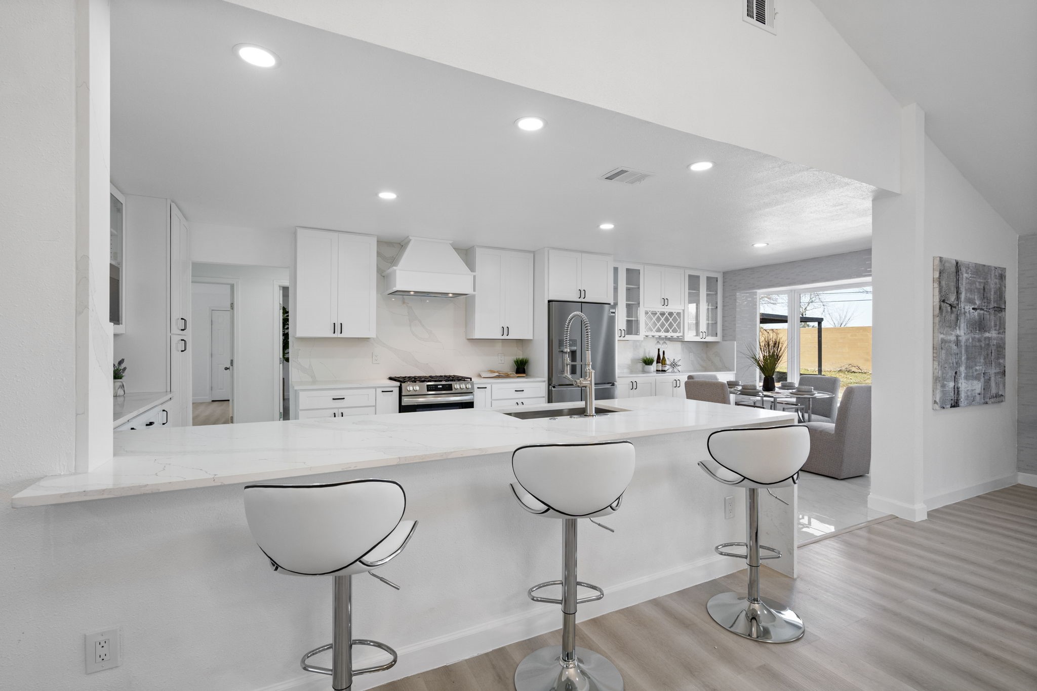 3851 Goodfellow Drive Dallas TX 75229