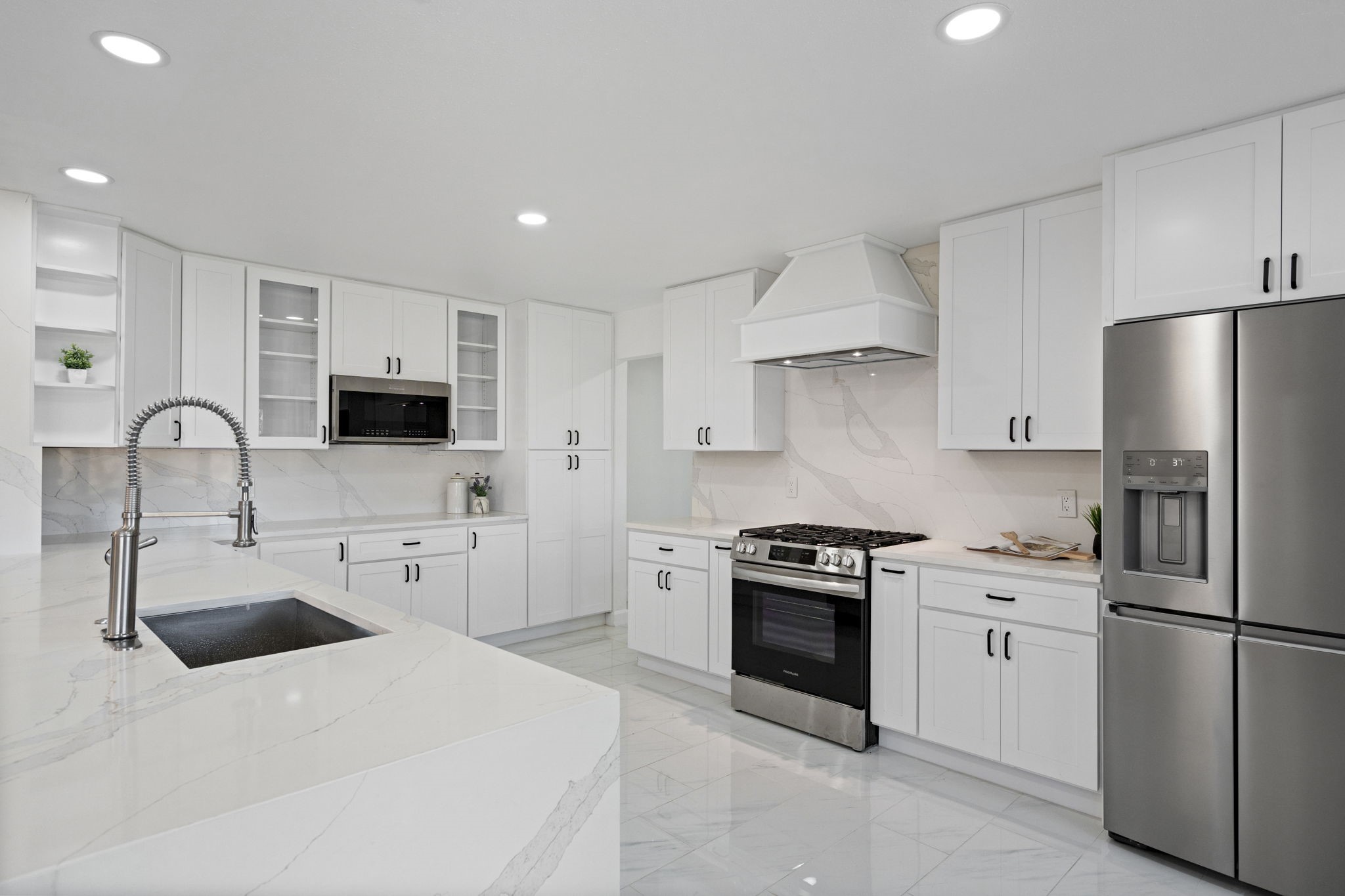 3851 Goodfellow Drive Dallas TX 75229