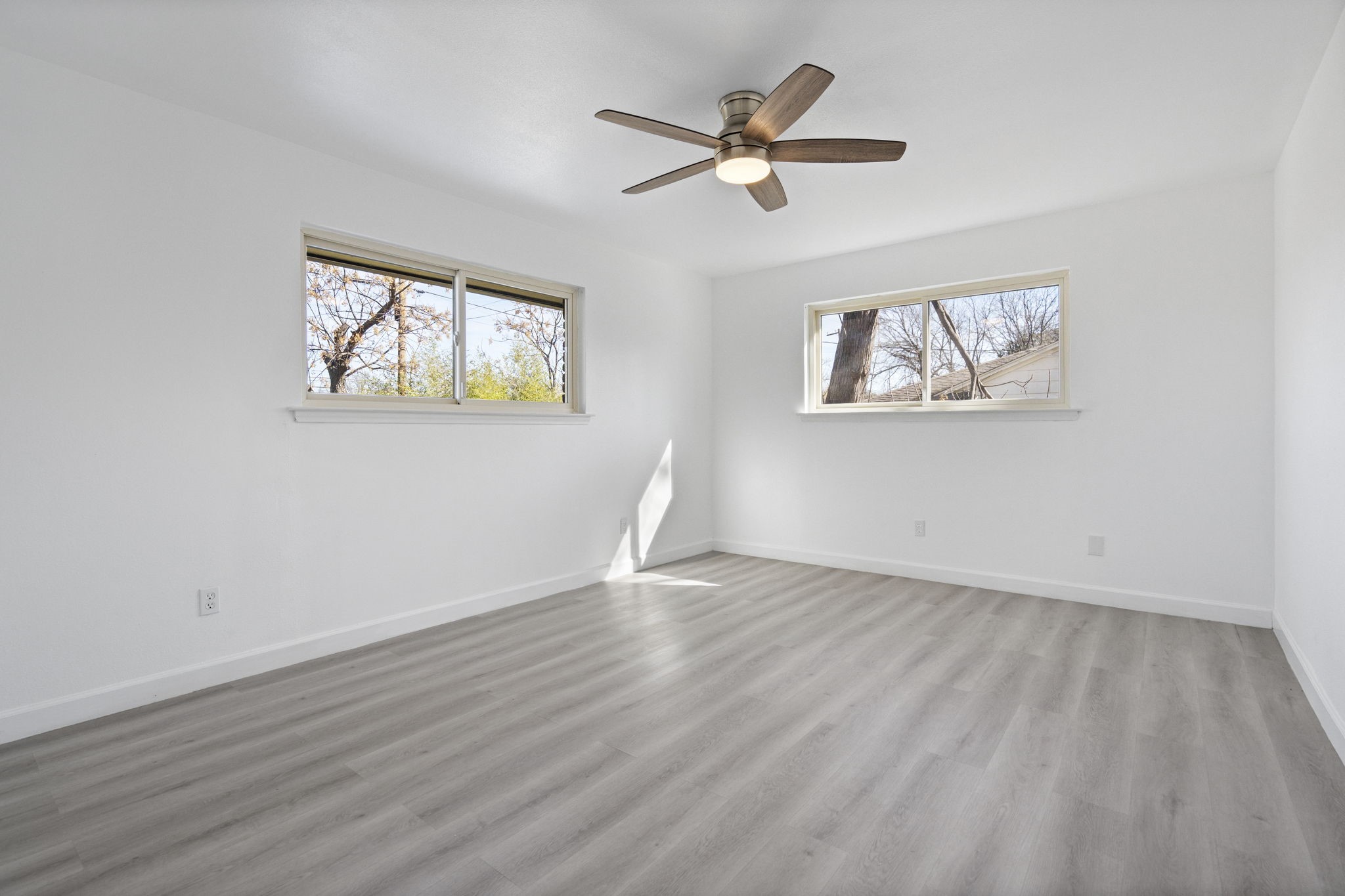 3851 Goodfellow Drive Dallas TX 75229