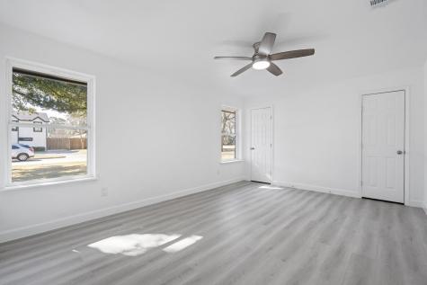 3851 Goodfellow Drive Dallas TX 75229