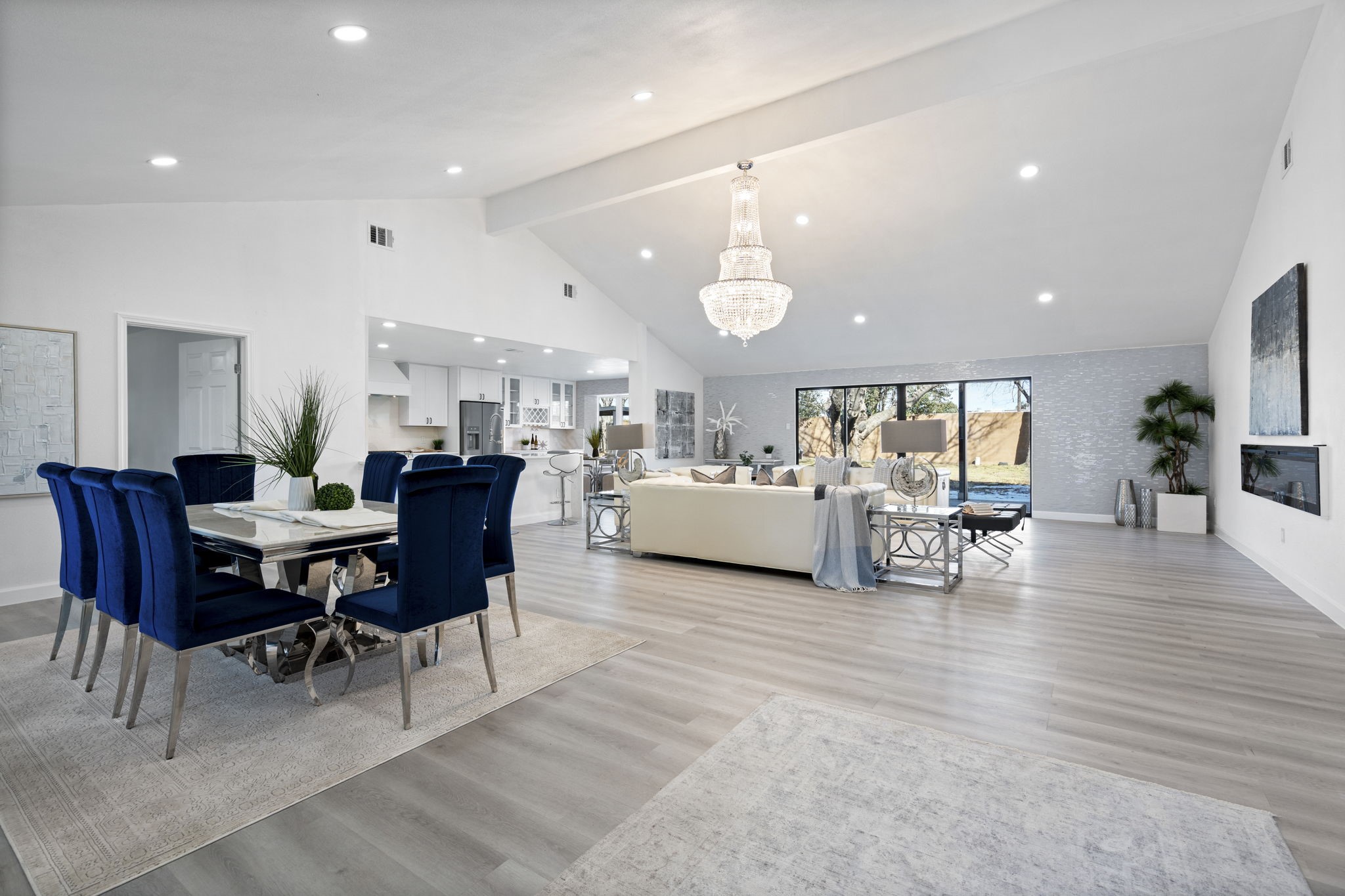 3851 Goodfellow Drive Dallas TX 75229