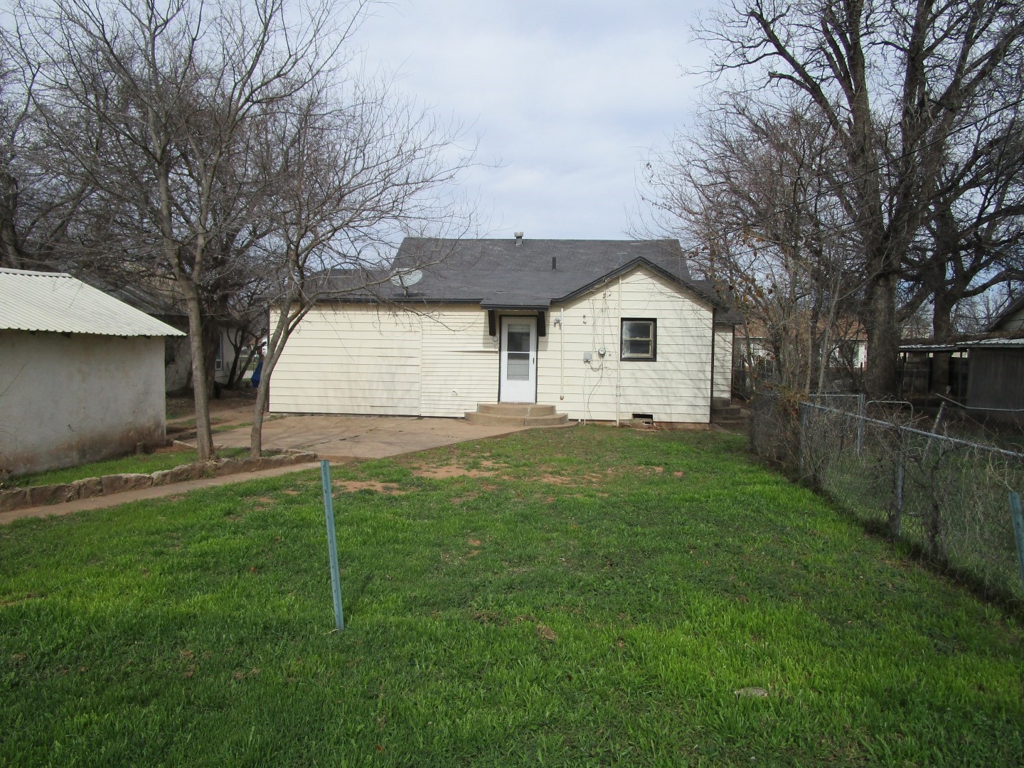 515 W Mclain Street Seymour TX 76380