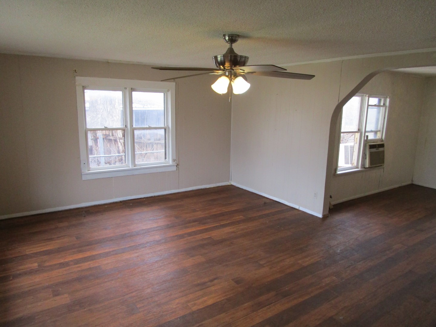 515 W Mclain Street Seymour TX 76380