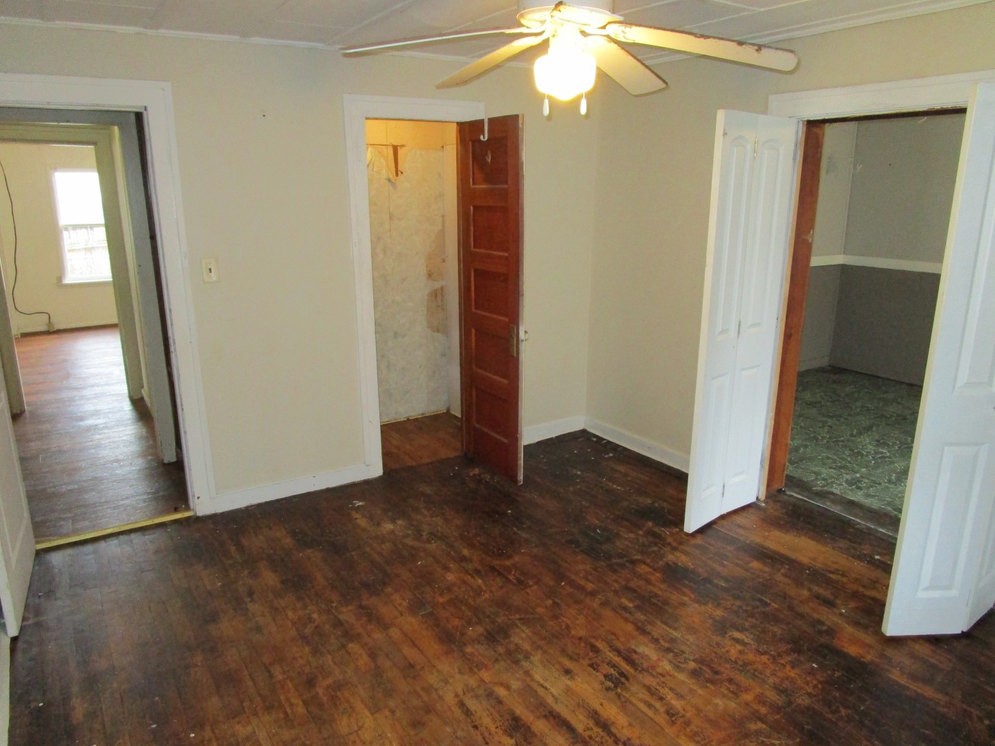 515 W Mclain Street Seymour TX 76380