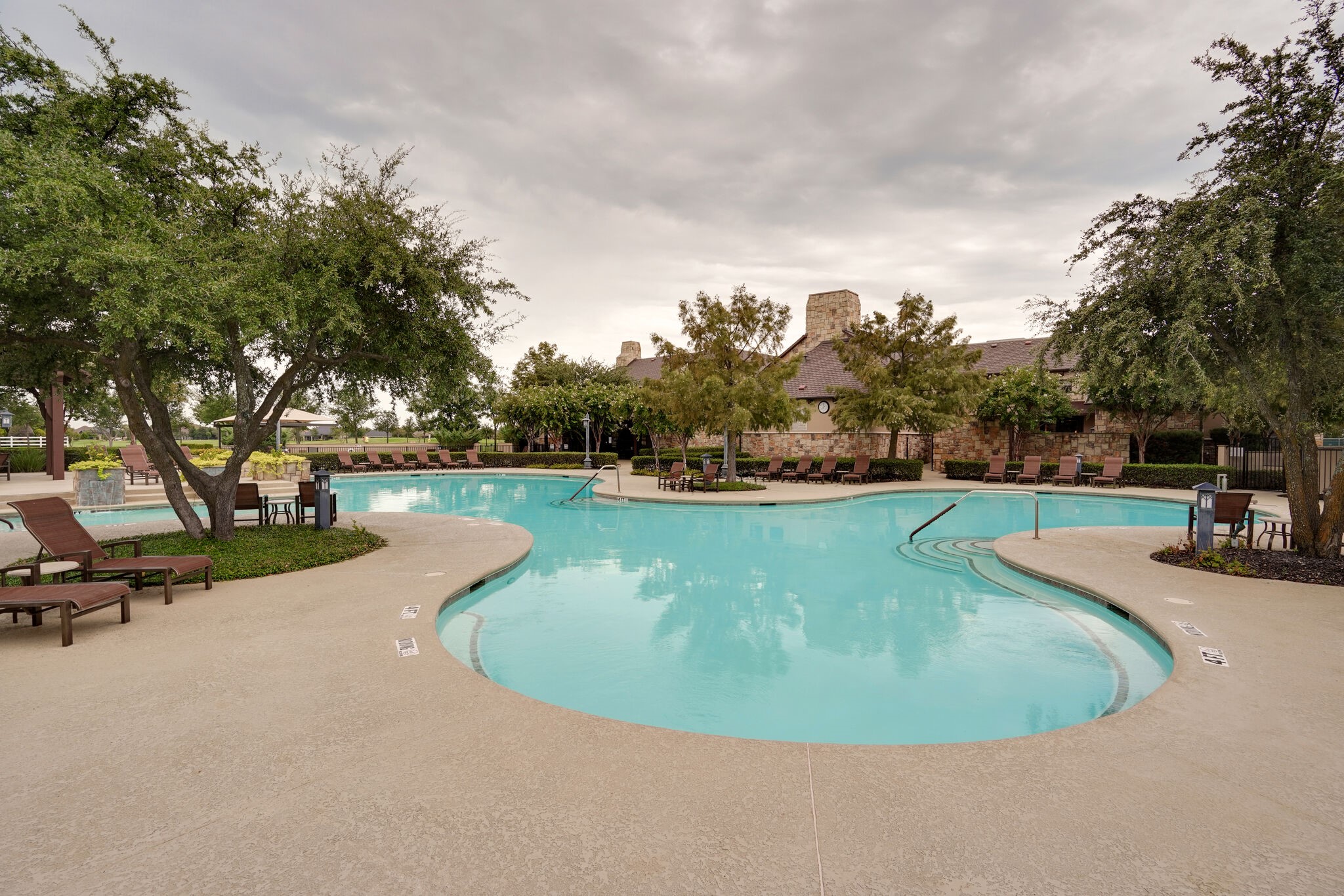 9820 Stonefield Denton TX 76207