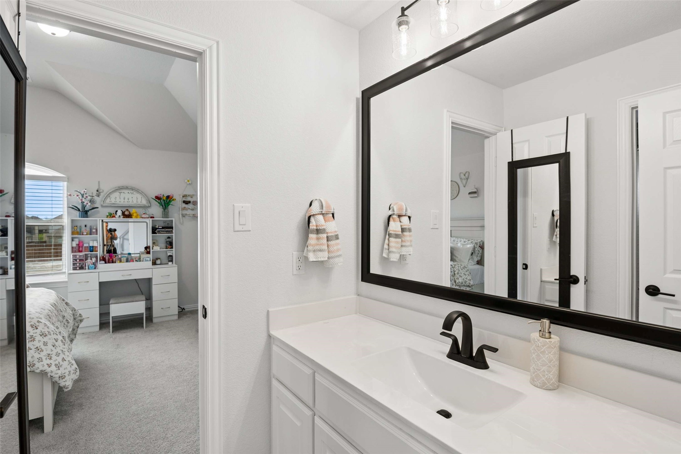 344 Willie Way Burleson TX 76028