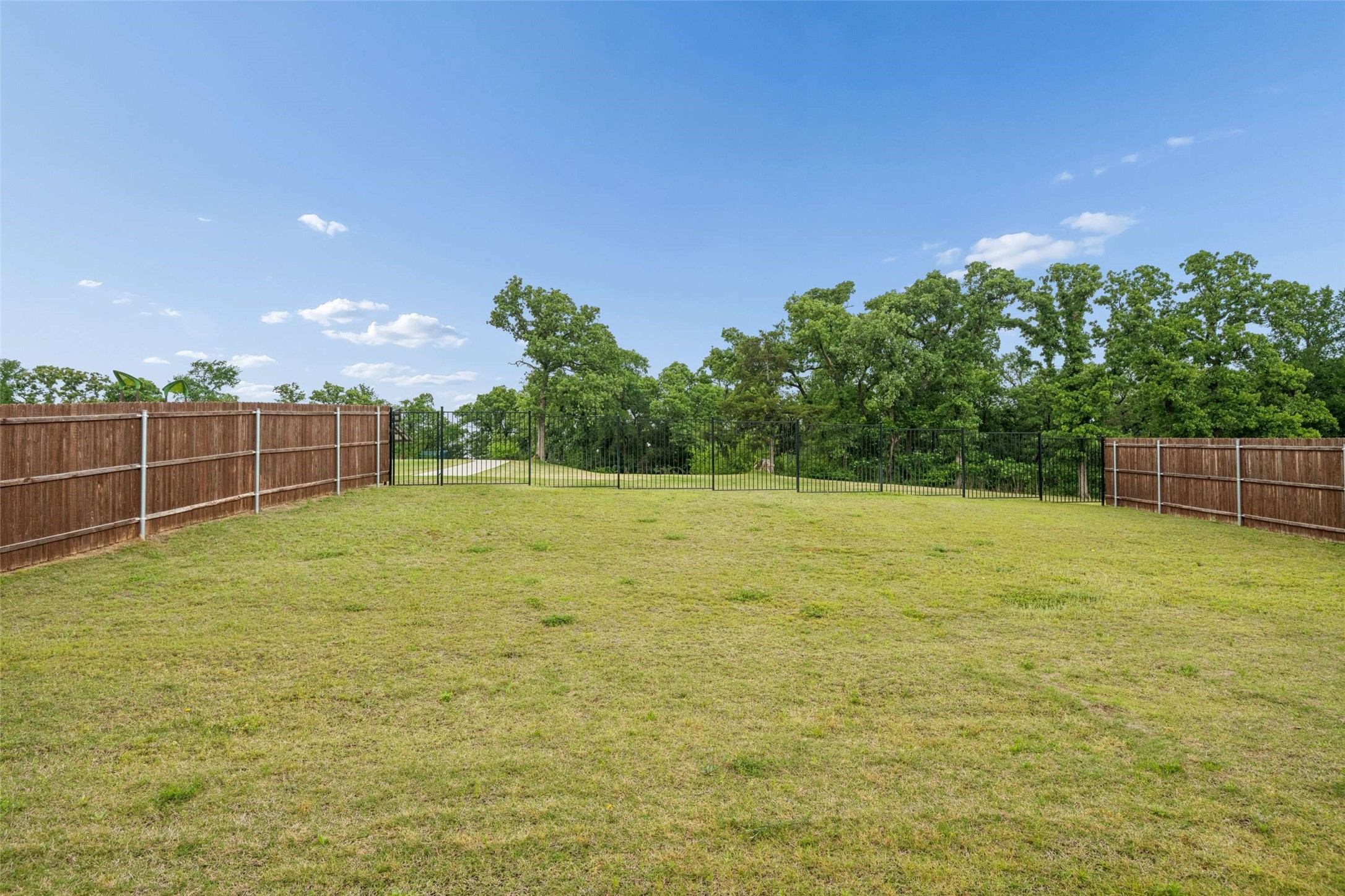 344 Willie Way Burleson TX 76028