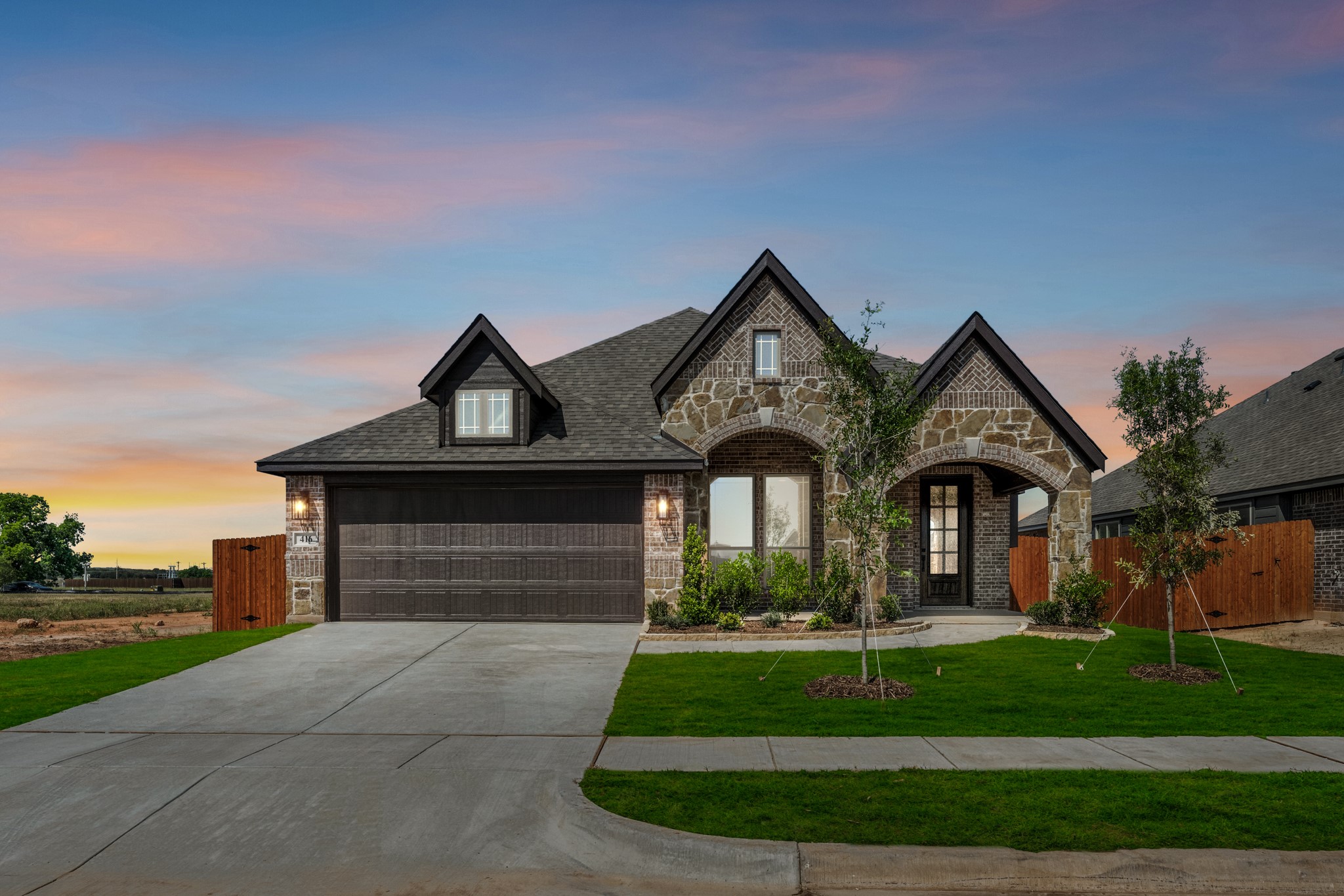 416 Carnero Drive Granbury TX 76049