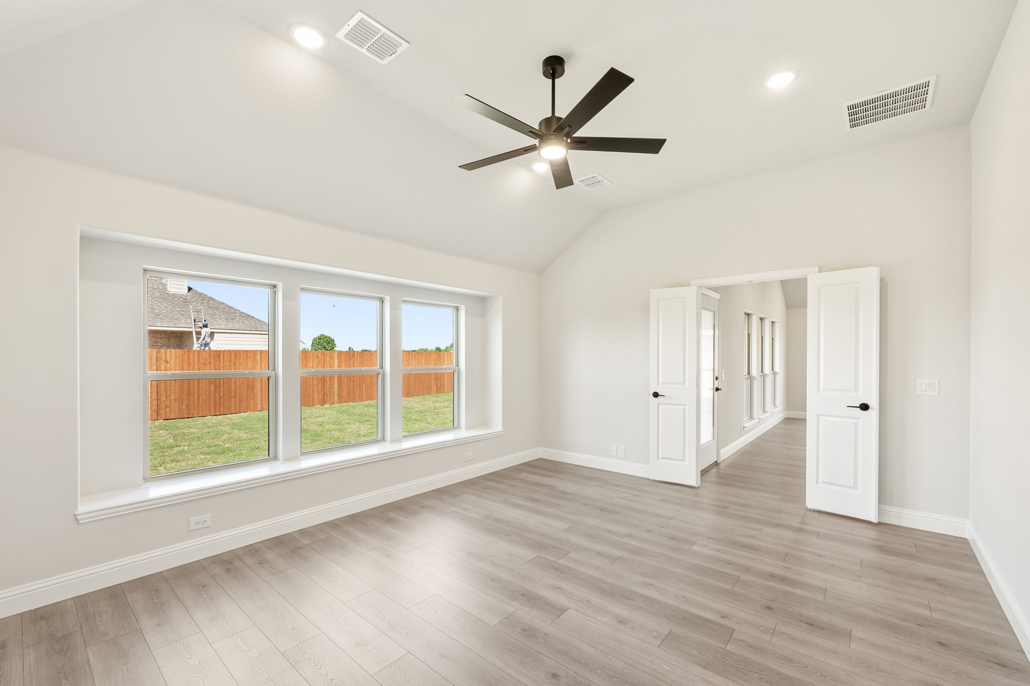 416 Carnero Drive Granbury TX 76049