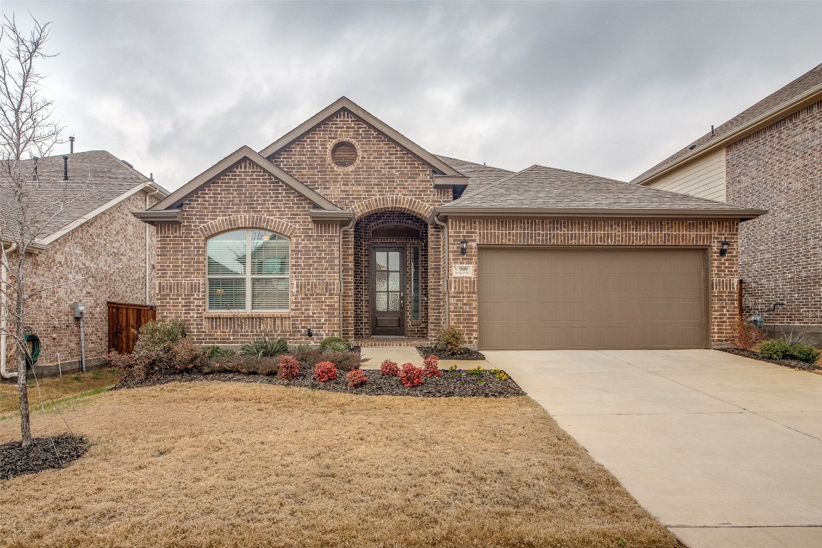 909 Granger Drive Mckinney TX 75071