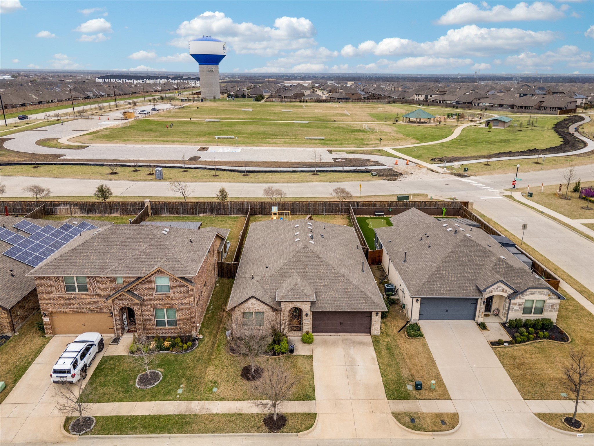 3304 Adobe Vista Aubrey TX 76227