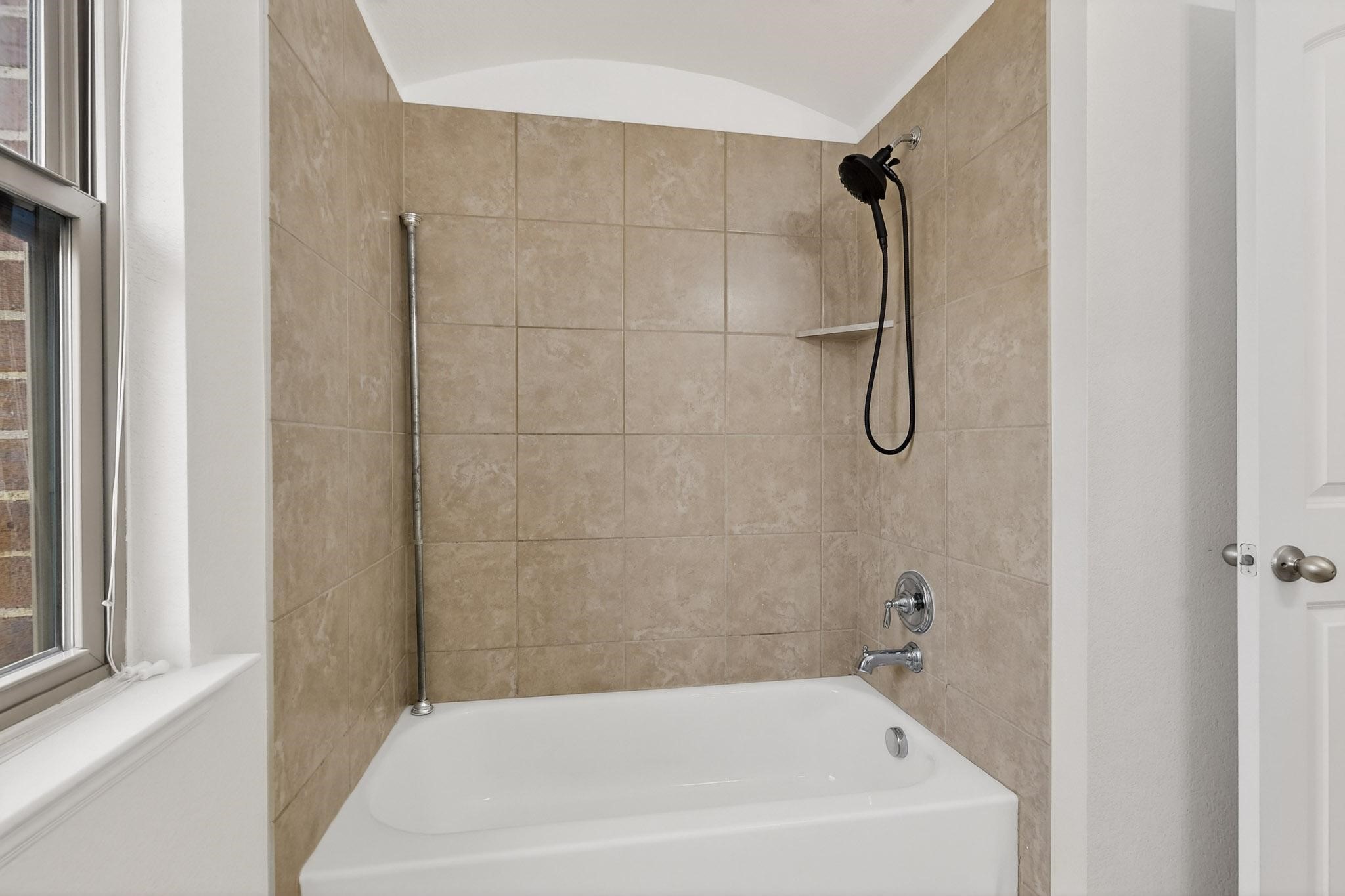 174 Hampton Drive Fate TX 75087