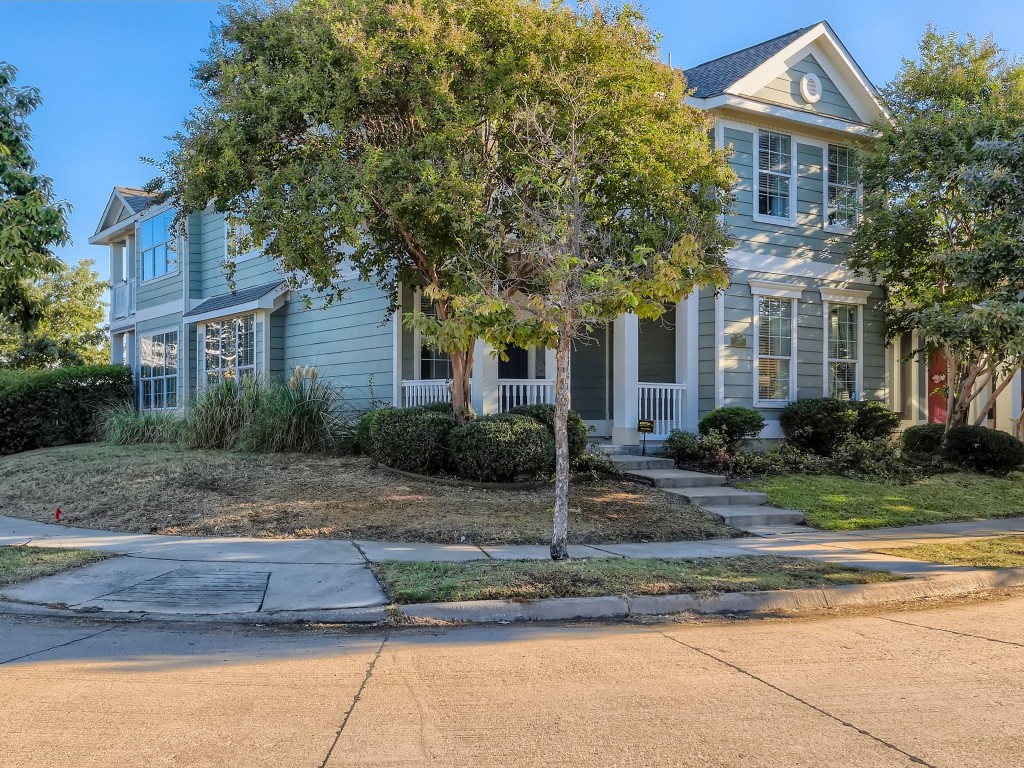 1209 Charleston Lane Savannah TX 76227