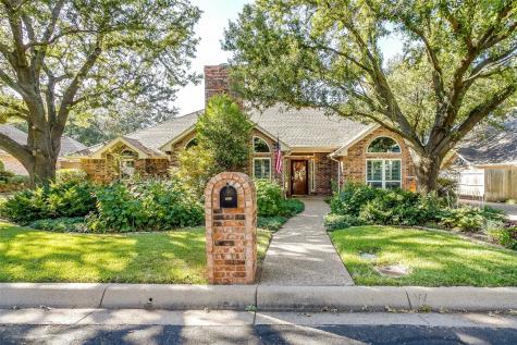 7020 Castle Creek Drive E Fort Worth TX 76132